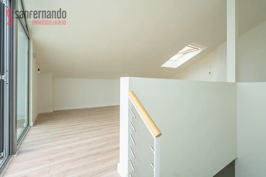 Casa adosada en venta en Santa Cruz de Bezana con Calefacción, Jardín privado y Terraza