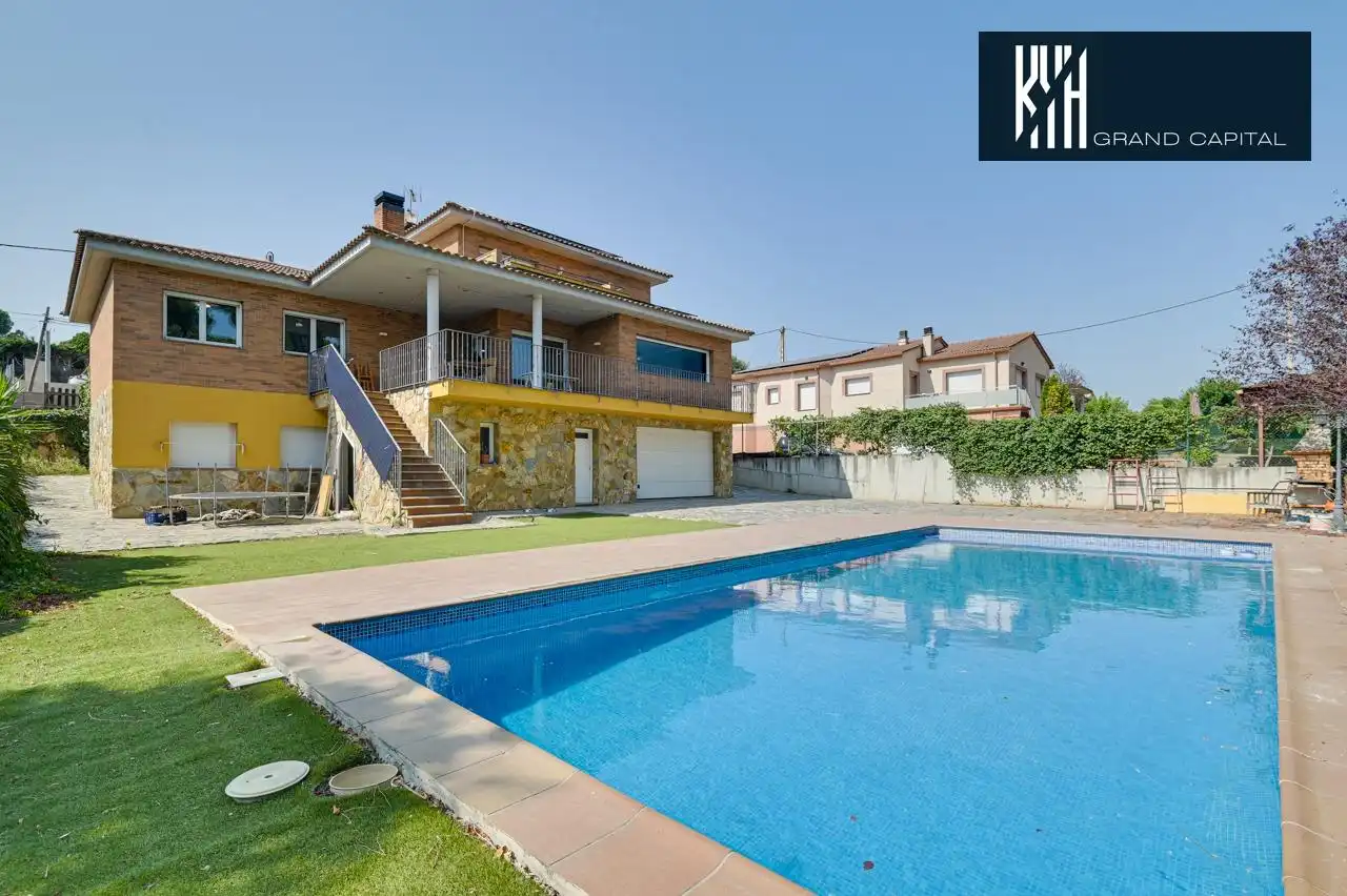 Casa con terrazza in vendita a Carrer Carrer Tarragona
