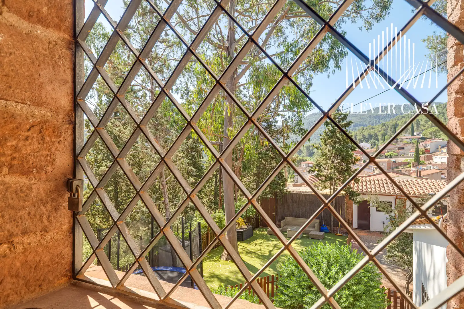 Jardín de Casa o chalet en venta en Castellví de Rosanes con Aire acondicionado, Calefacción y Jardín privado