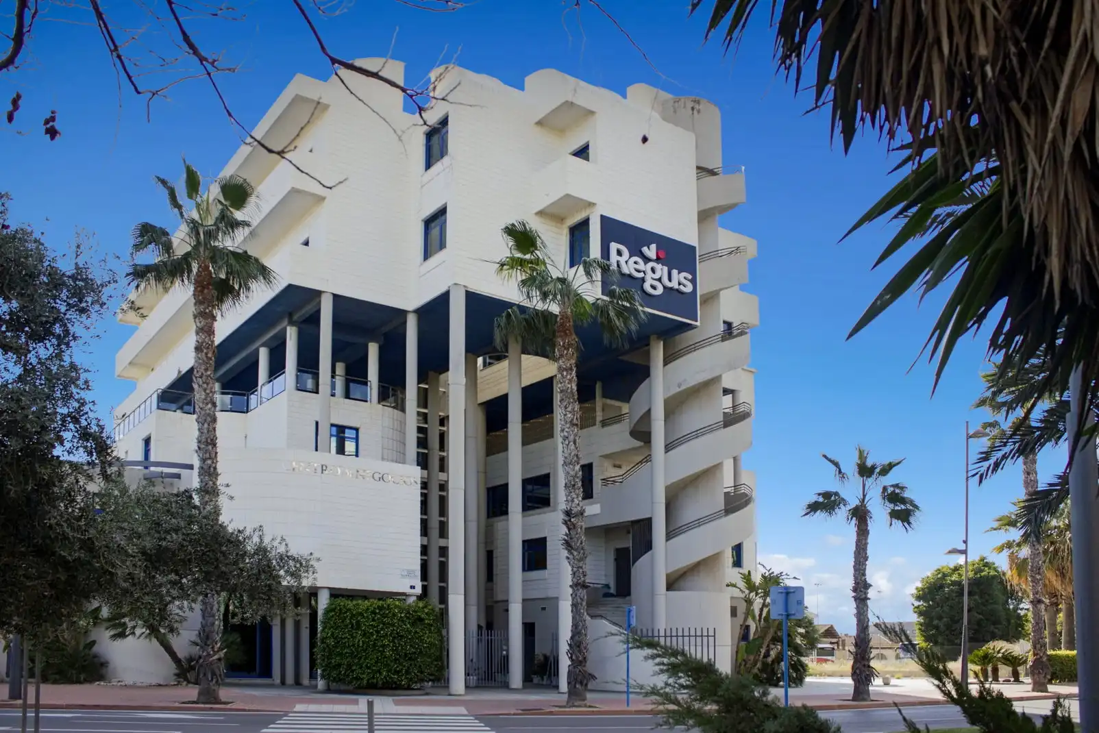 Vista exterior de Oficina de alquiler en Alicante / Alacant con Aire acondicionado, Calefacción y Amueblado