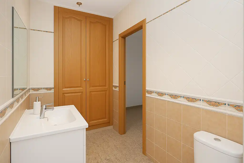 Detached homes for sale in C/ Barca Esquina Callejón los Gomez, Rincón de Beniscornia