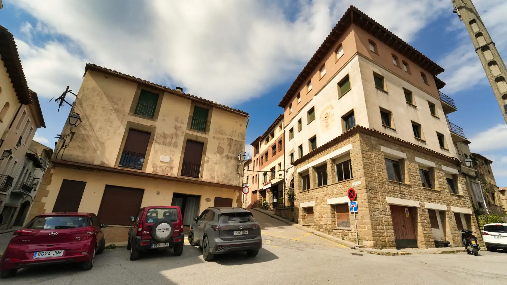 Außenansicht von Gebäude zum Verkauf in Castellterçol