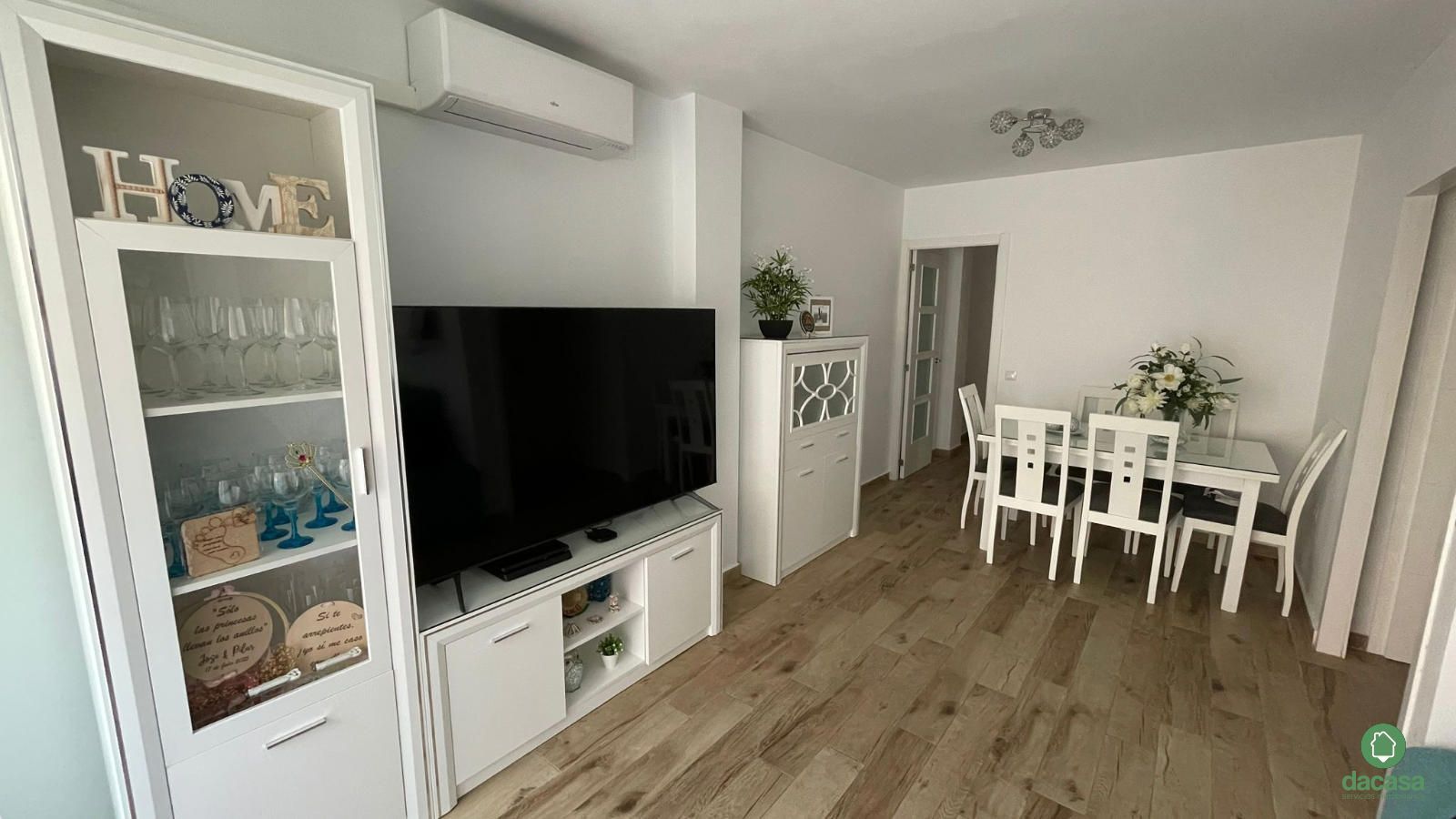 Sala de estar de Piso en venta en  Huelva Capital con Terraza y Balcón