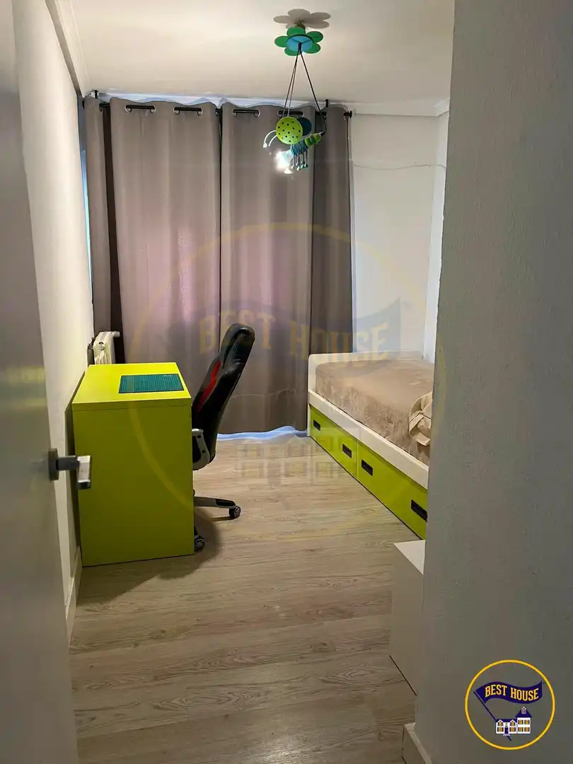 Schlafzimmer von Wohnung zur Miete in Cuenca mit Heizung, Terrasse und Möbliert