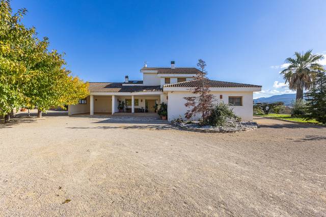 Casa-chalet en Venta en El Pilar