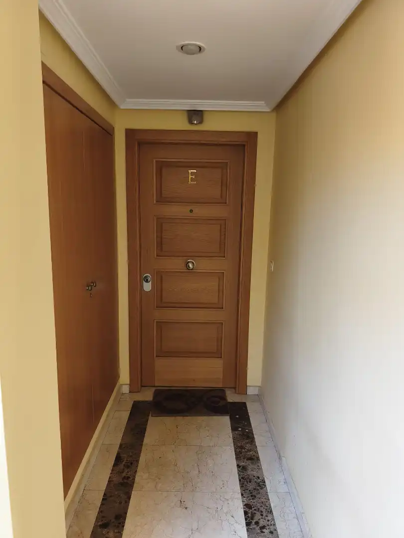 Piso en venta en Arévalo con Calefacción, Terraza y Amueblado