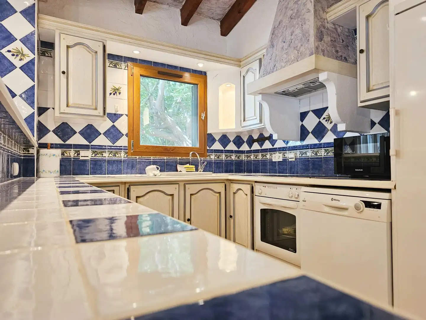 Kitchen of Houses for rent in Dénia  with Air Conditioner, Heating and Private garden