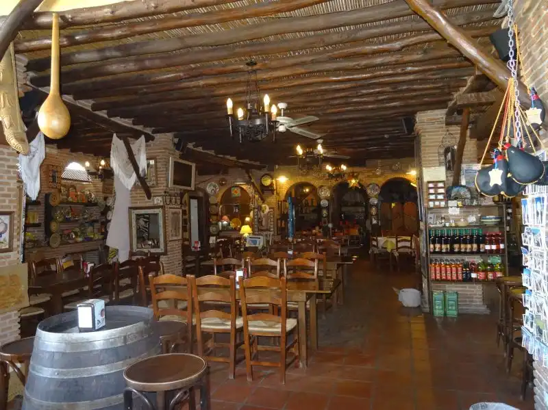 Commercial properties for sale in Cómpeta