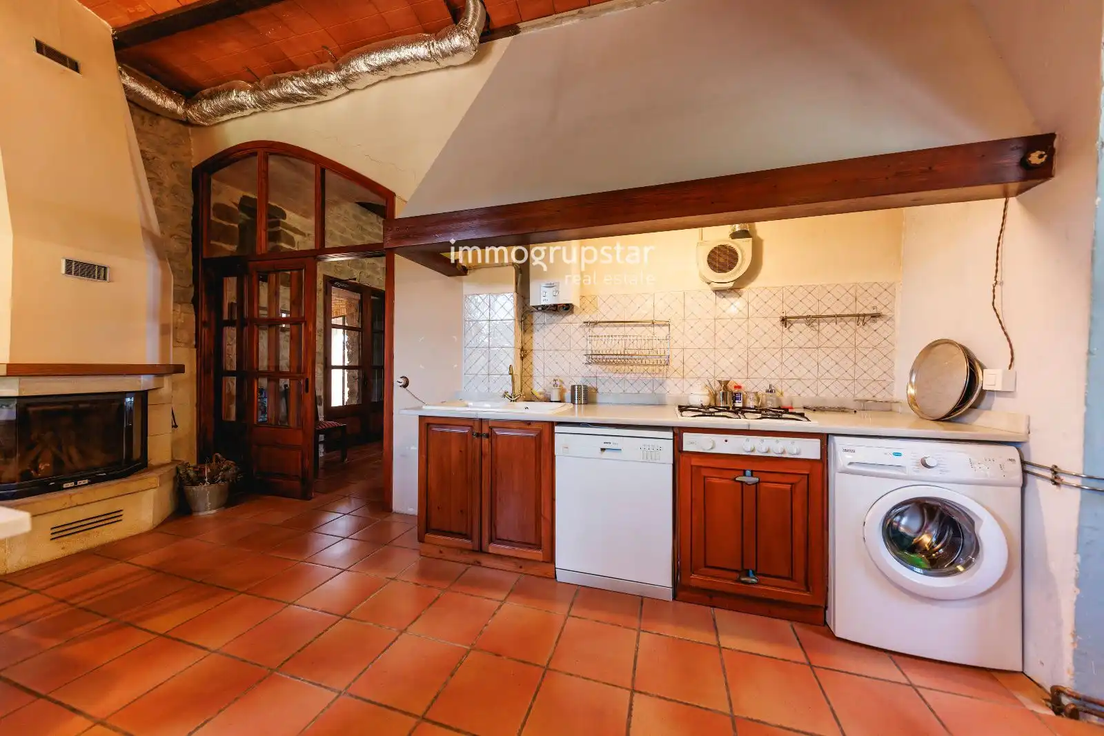 Cocina de Finca rústica en venta en Amer con Trastero