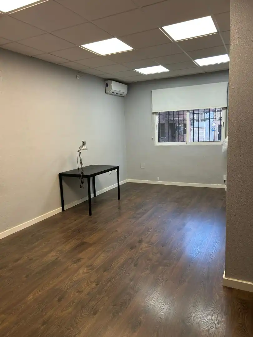 Office for rent in Murcia  with Air Conditioner
