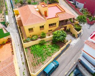 Vista exterior de Casa o xalet en venda en San Cristóbal de la Laguna amb Jardí privat, Terrassa i Traster