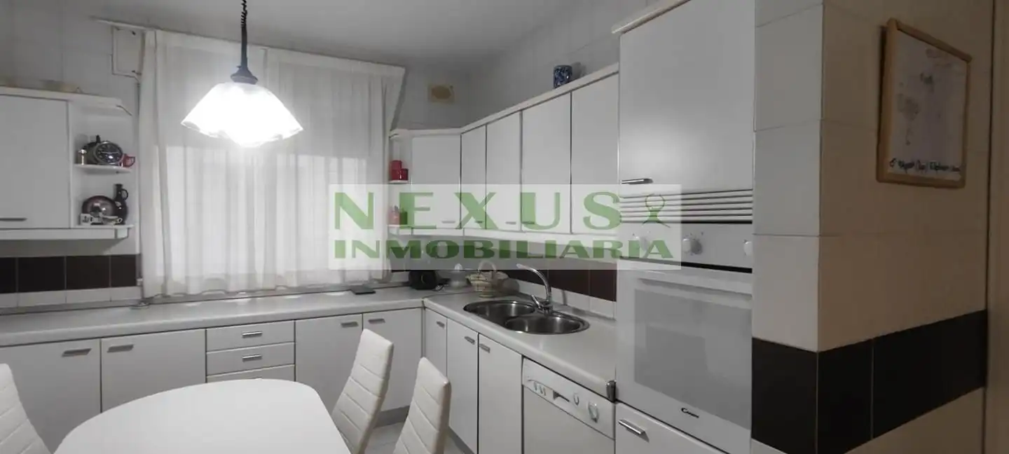 Kitchen of Flat for sale in Cáceres  with Air Conditioner, Heating and Terrace