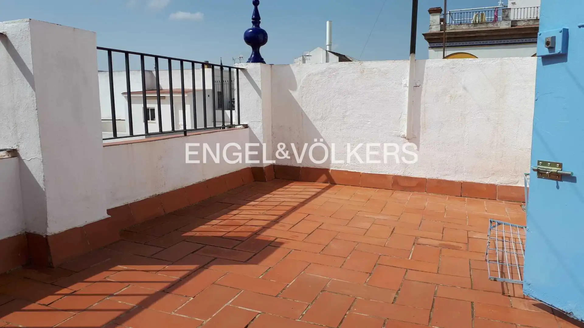 Terrassa de Casa o xalet en venda en Sevilla amb Aire condicionat, Calefacció i Balcó