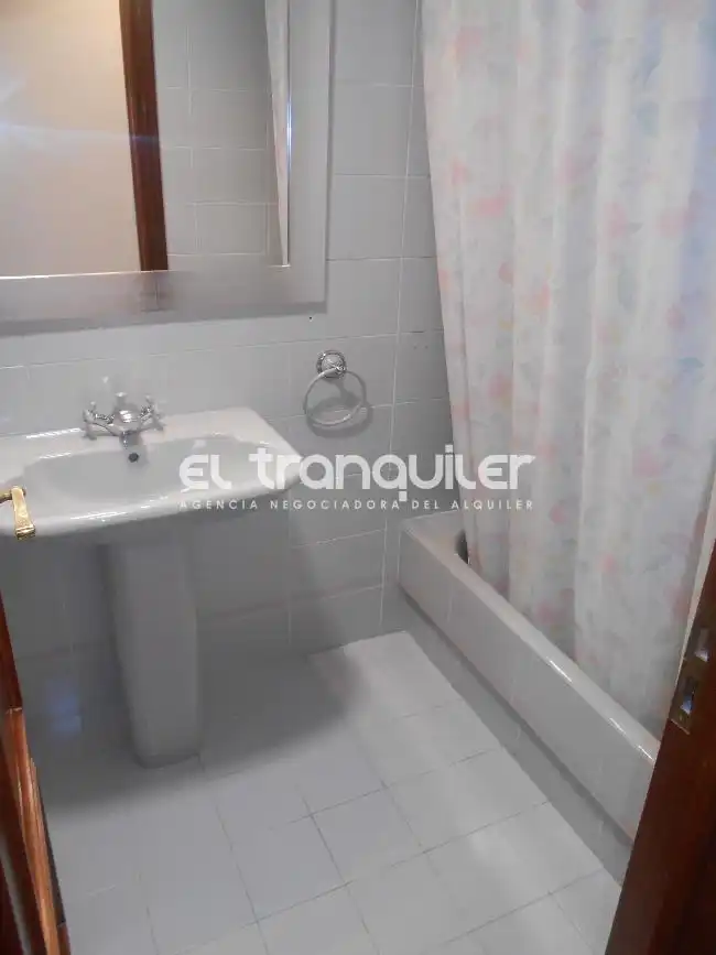 Bany de Pis de lloguer en Pozuelo de Alarcón amb Aire condicionat, Parquet i Terrassa