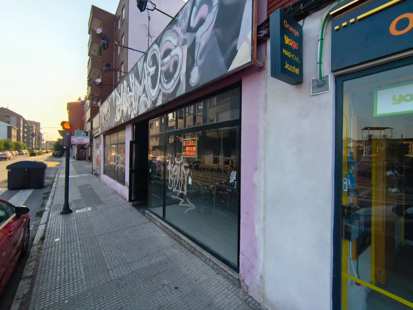 Local de alquiler en León Capital  con Aire acondicionado y Parquet