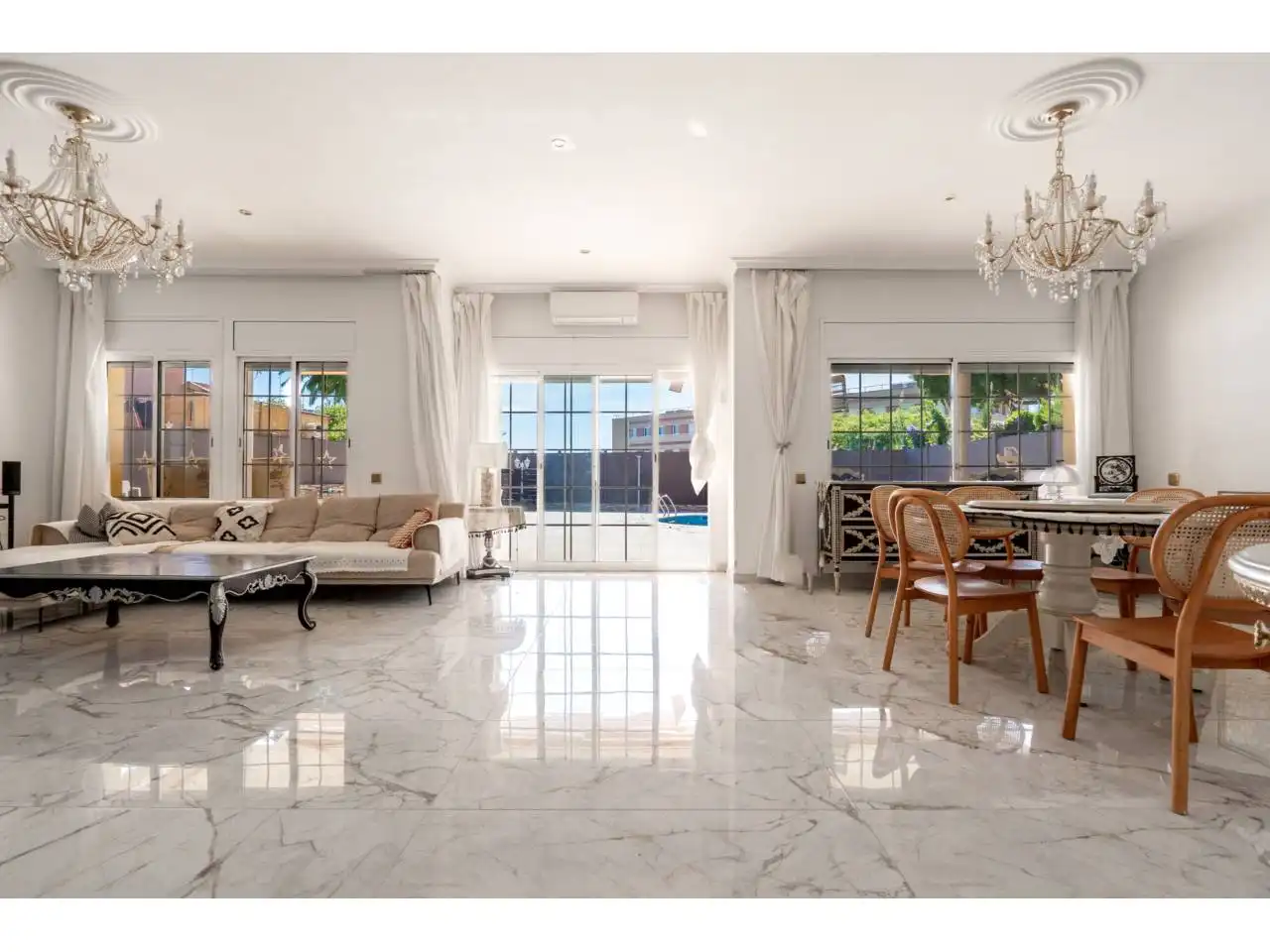 Living room of Houses for sale in Cabrils, Barcelona