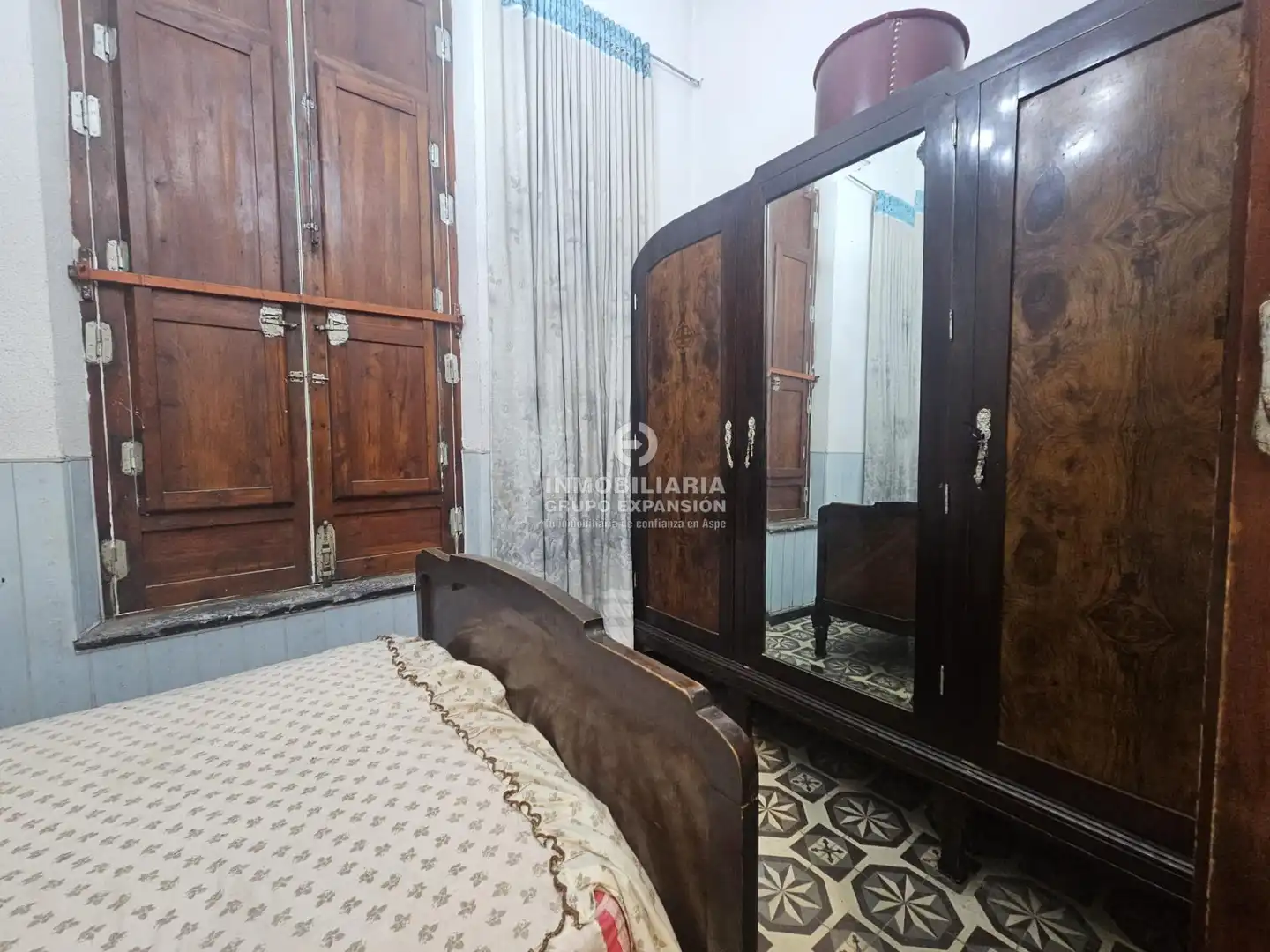 Habitación de Casa o chalet en venta en Novelda