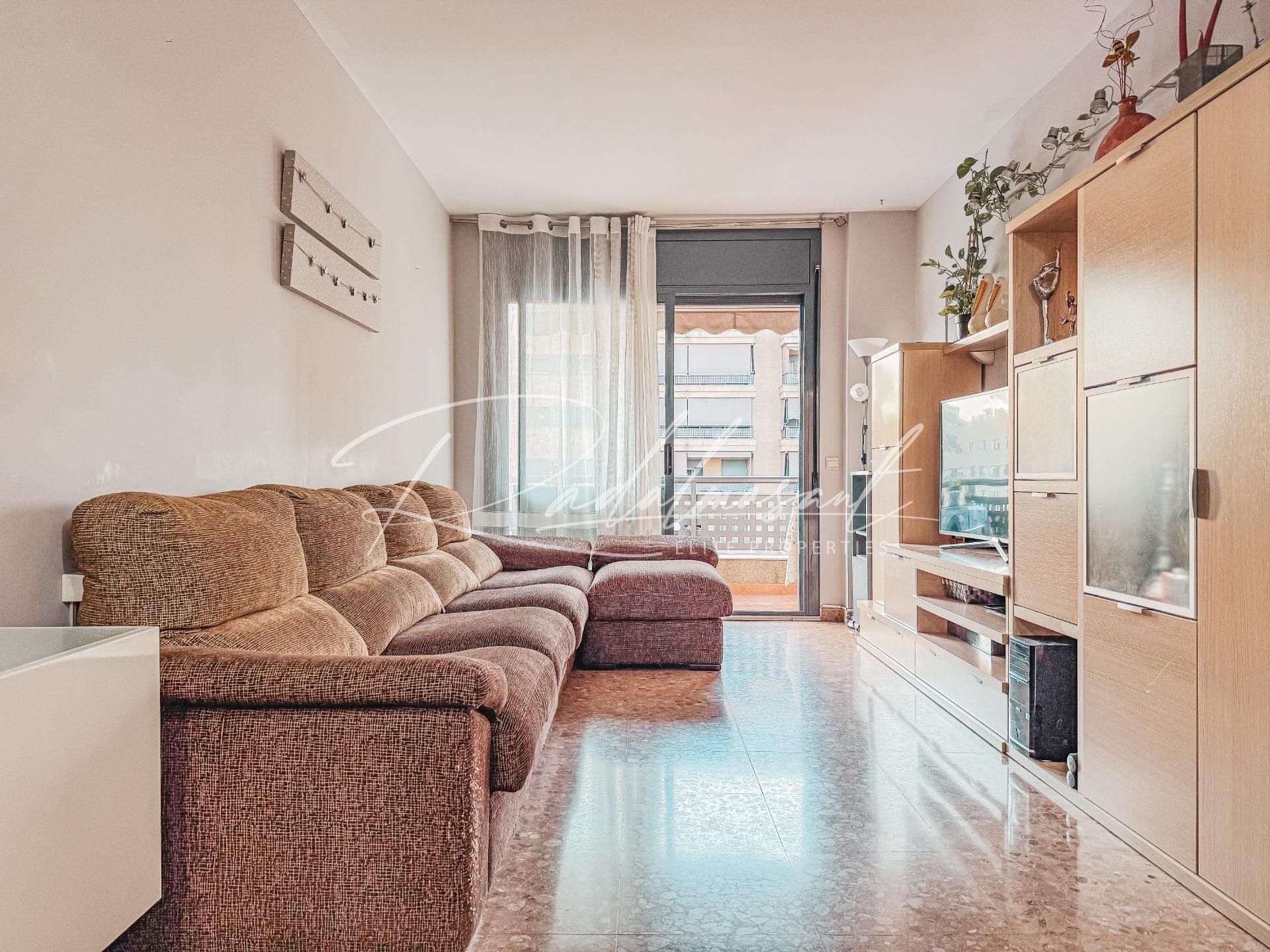 Living room of Flat for sale in  Tarragona Capital  with Air Conditioner, Terrace and Community pool