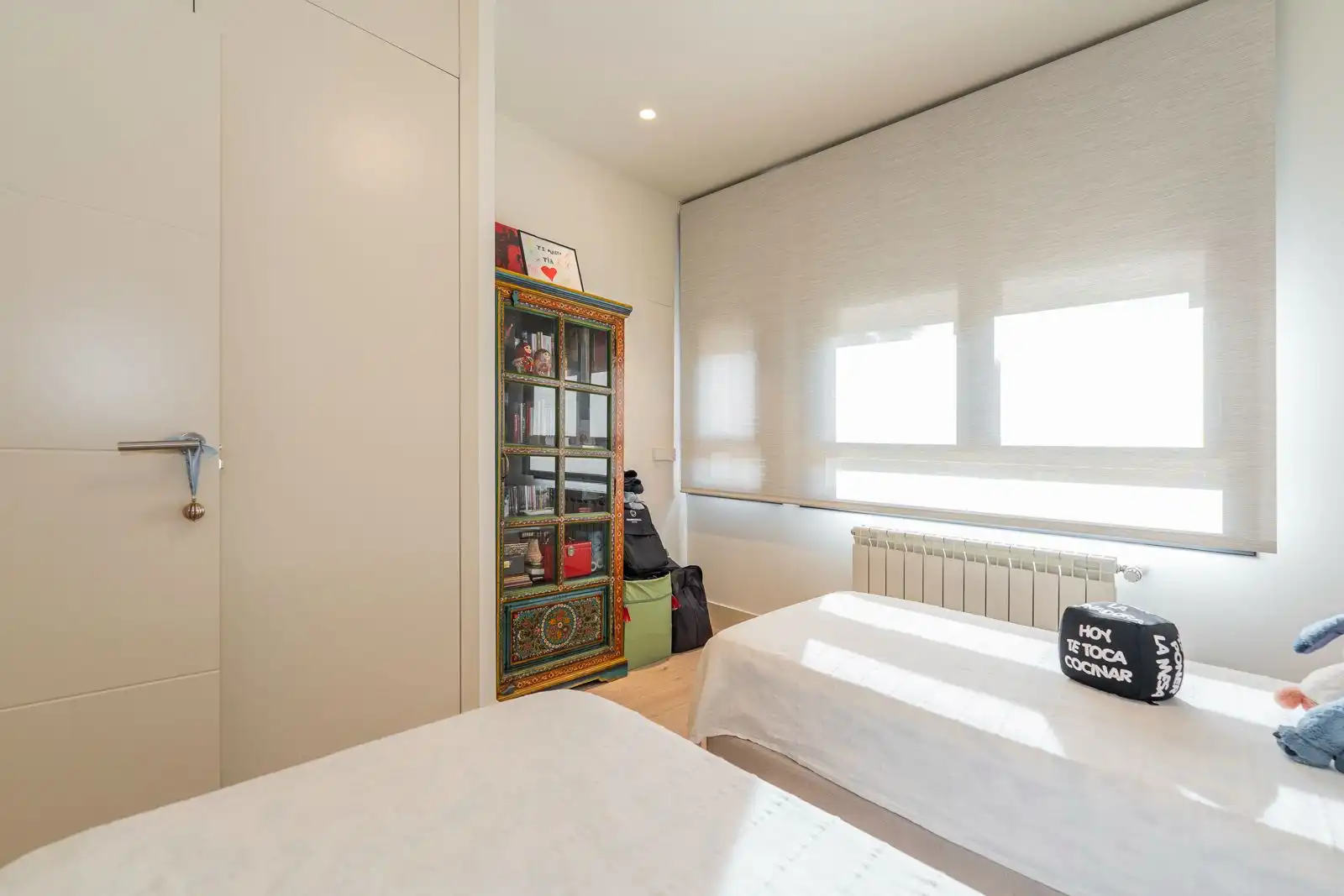 Schlafzimmer von Maisonette zum Verkauf in Fuente del Fresno mit Klimaanlage, Heizung und Abstellraum