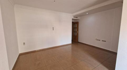 Foto 4 de Apartament en venda a Calle Caballero de Rodas, Las Piscinas Naturales, Alicante