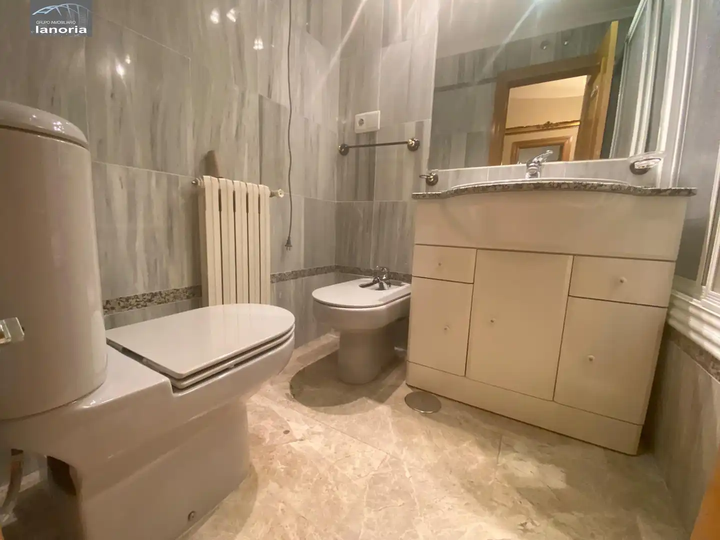 Bathroom of Flat for rent in Albacete  with Heating and Furnished