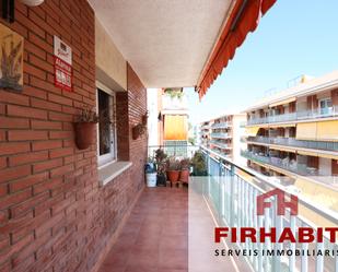 Exterior view of Flat to rent in Canet de Mar  with Air Conditioner and Balcony