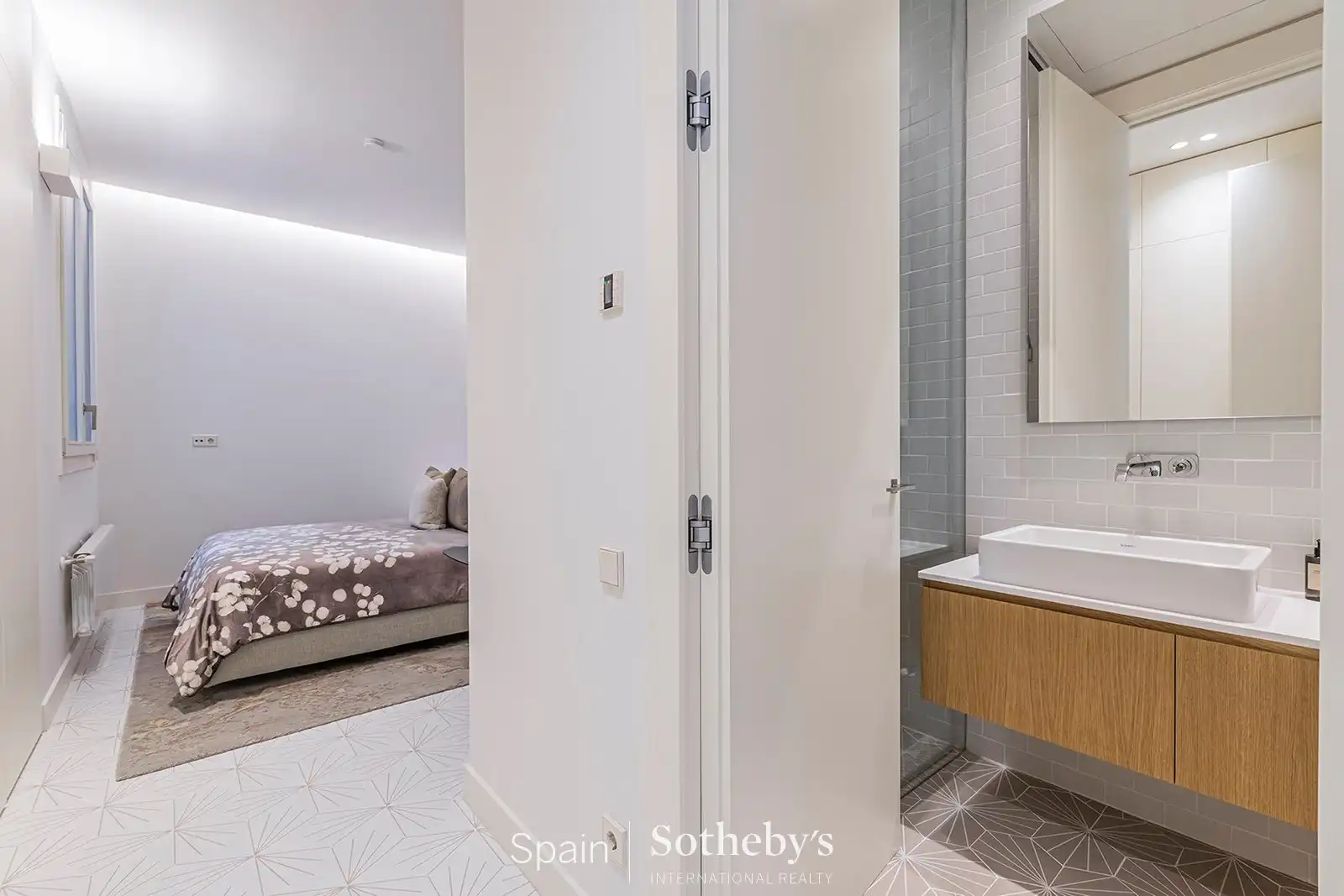 Appartement compact avec piscine à vendre à Eixample, imagen 29
