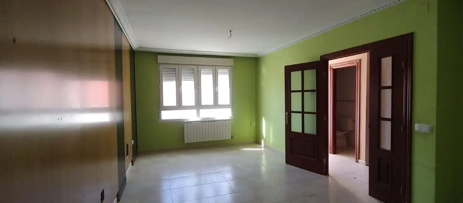 Casa adosada en venda a Viejo de Medina, Pozaldez