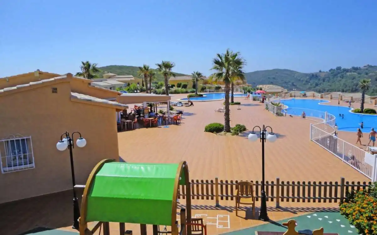 Maisonette zum Verkauf in Benitachell / El Poble Nou de Benitatxell mit Terrasse und Gemeinschaftspool