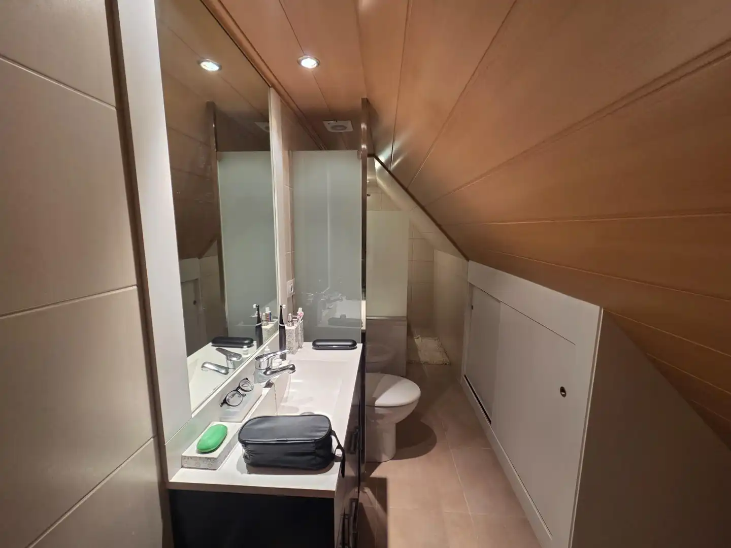 Baño de Ático en venta en Encamp con Calefacción, Parquet y Amueblado