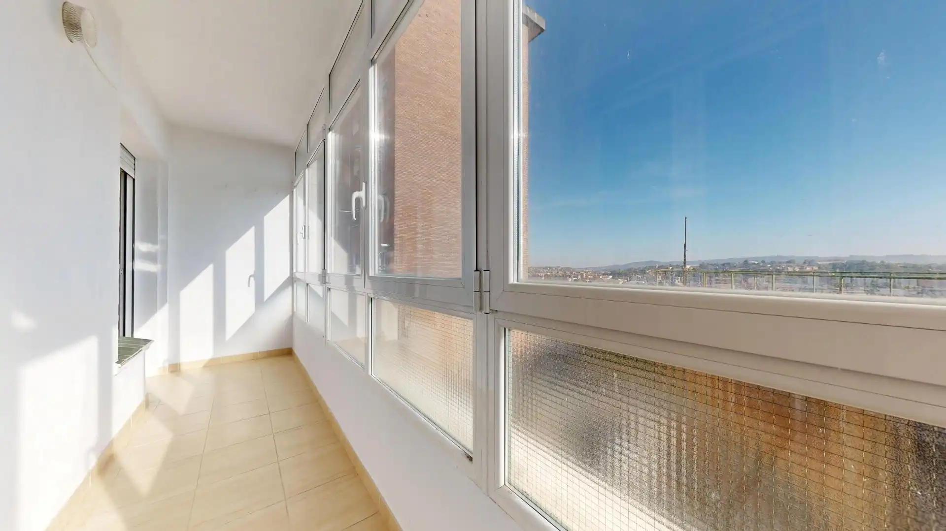 Appartamento con terrazza in vendita a Calle Grupo Paz, imagen 4