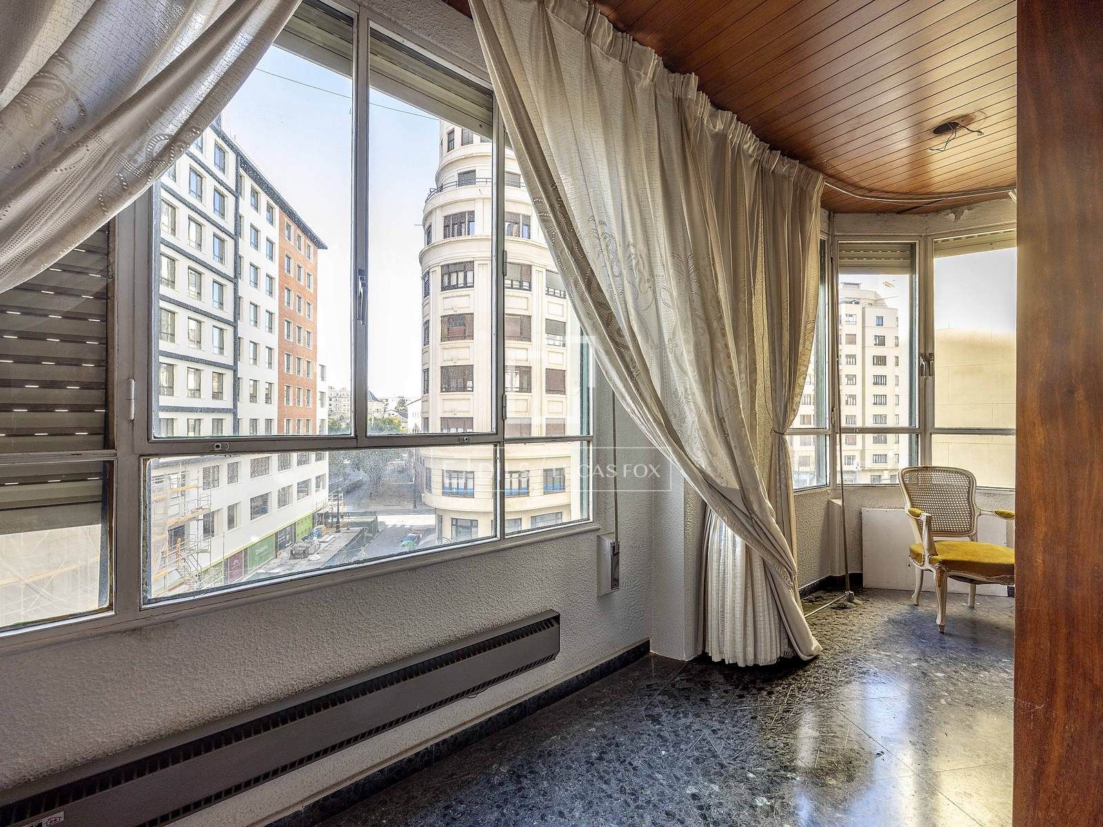 Bedroom of Flat for sale in  Valencia Capital  with Air Conditioner