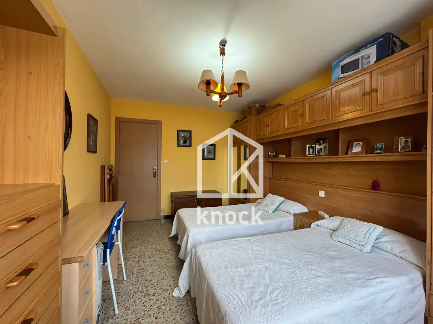 Habitación de Piso en venta en Gijón  con Balcón