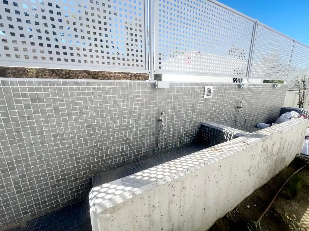 Badezimmer von Wohnung zur Miete in Cobeña mit Klimaanlage, Heizung und Terrasse