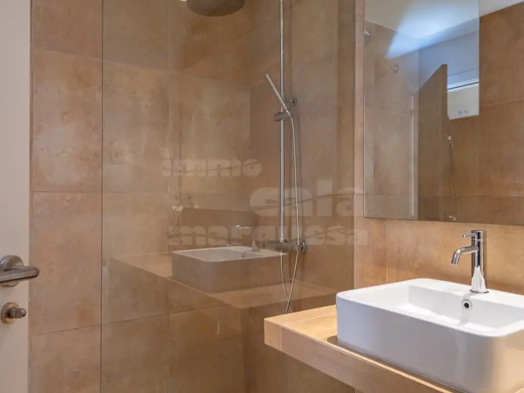 Baño de Apartamento de alquiler en Begur