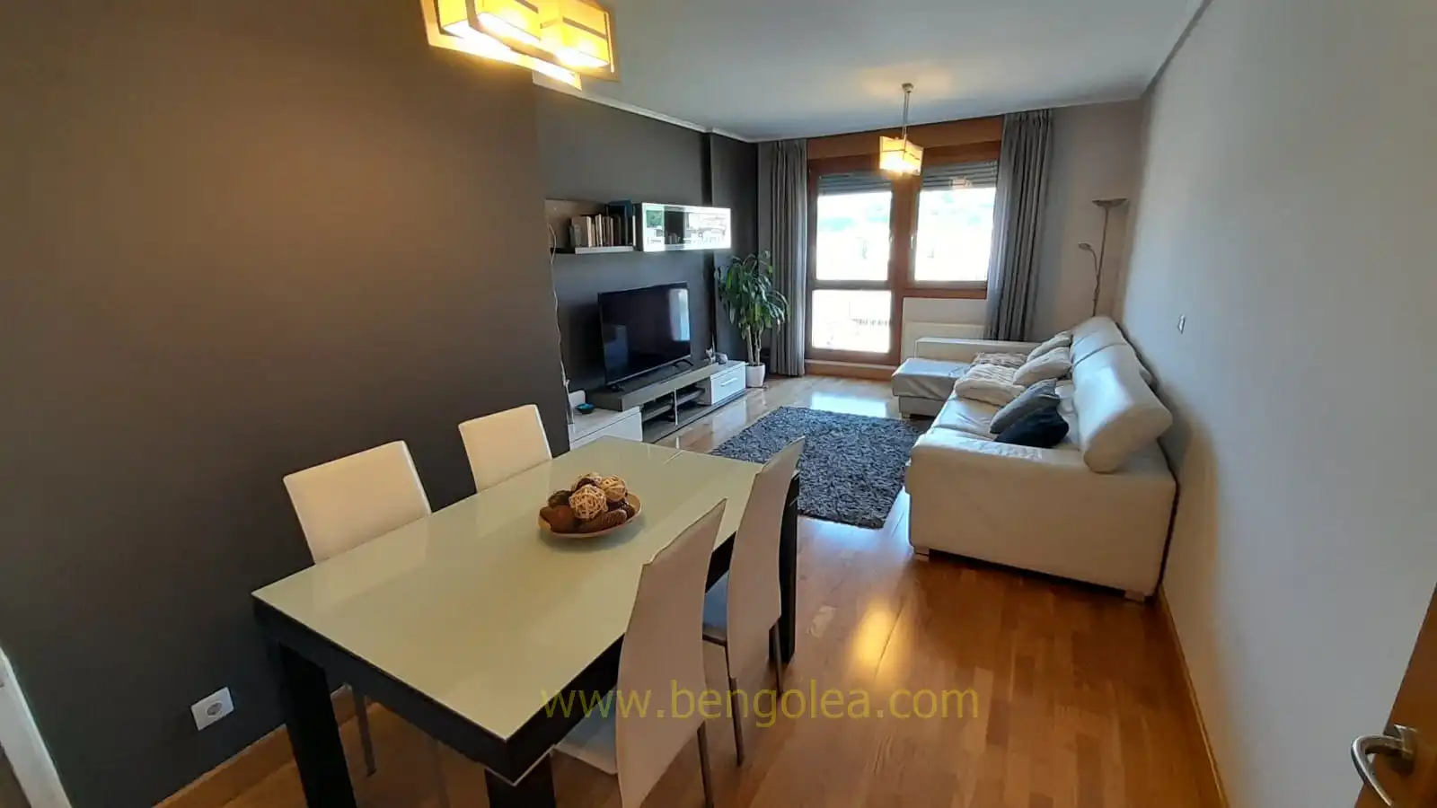 Piso en venta en Lasesarre
