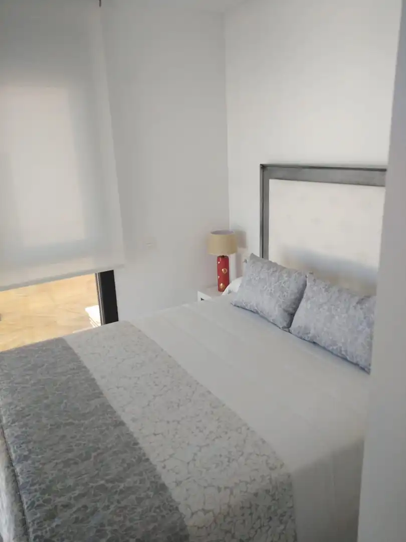 Dormitori de Casa o xalet en venda en Orihuela amb Aire condicionat, Terrassa i Piscina