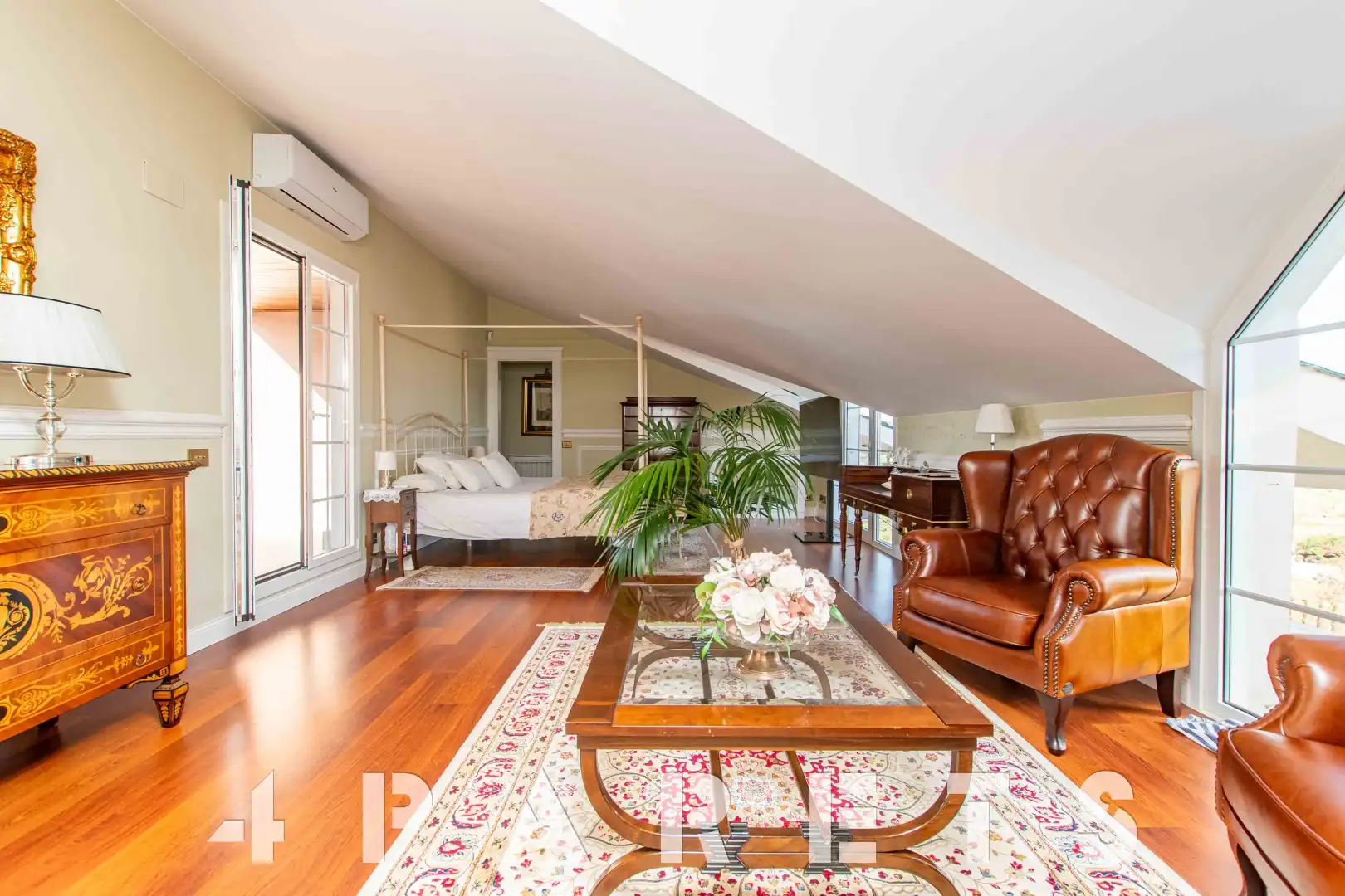 House with terrace for sale in Carrer del Bages, imagen 35