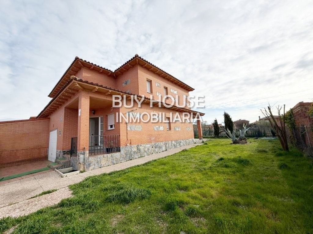 Vista exterior de Casa o chalet en venta en Carranque