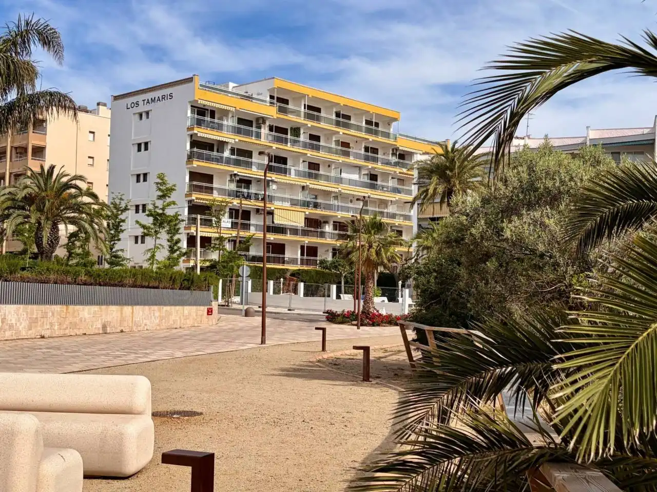 Außenansicht von Wohnungen zum Verkauf in Mont-roig del Camp mit Terrasse und Möbliert