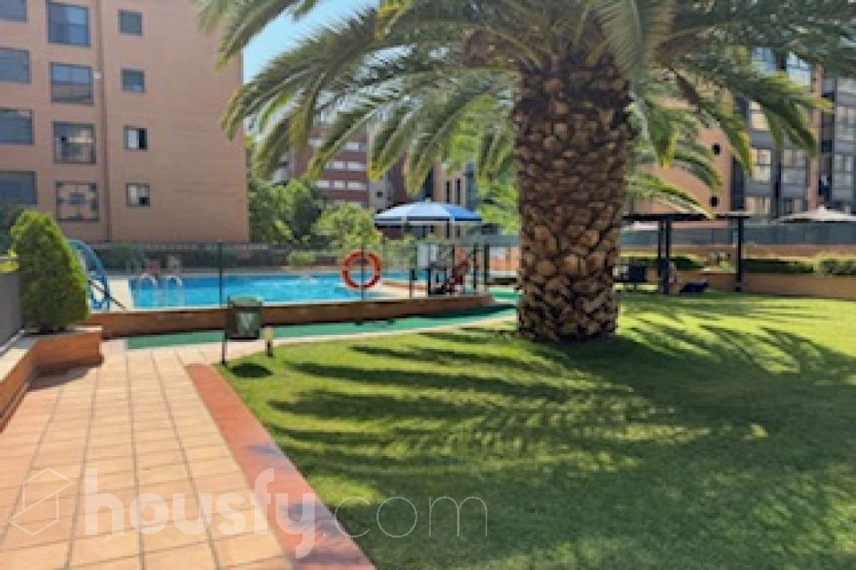 Flat to rent in Calle de Aracne, Rejas