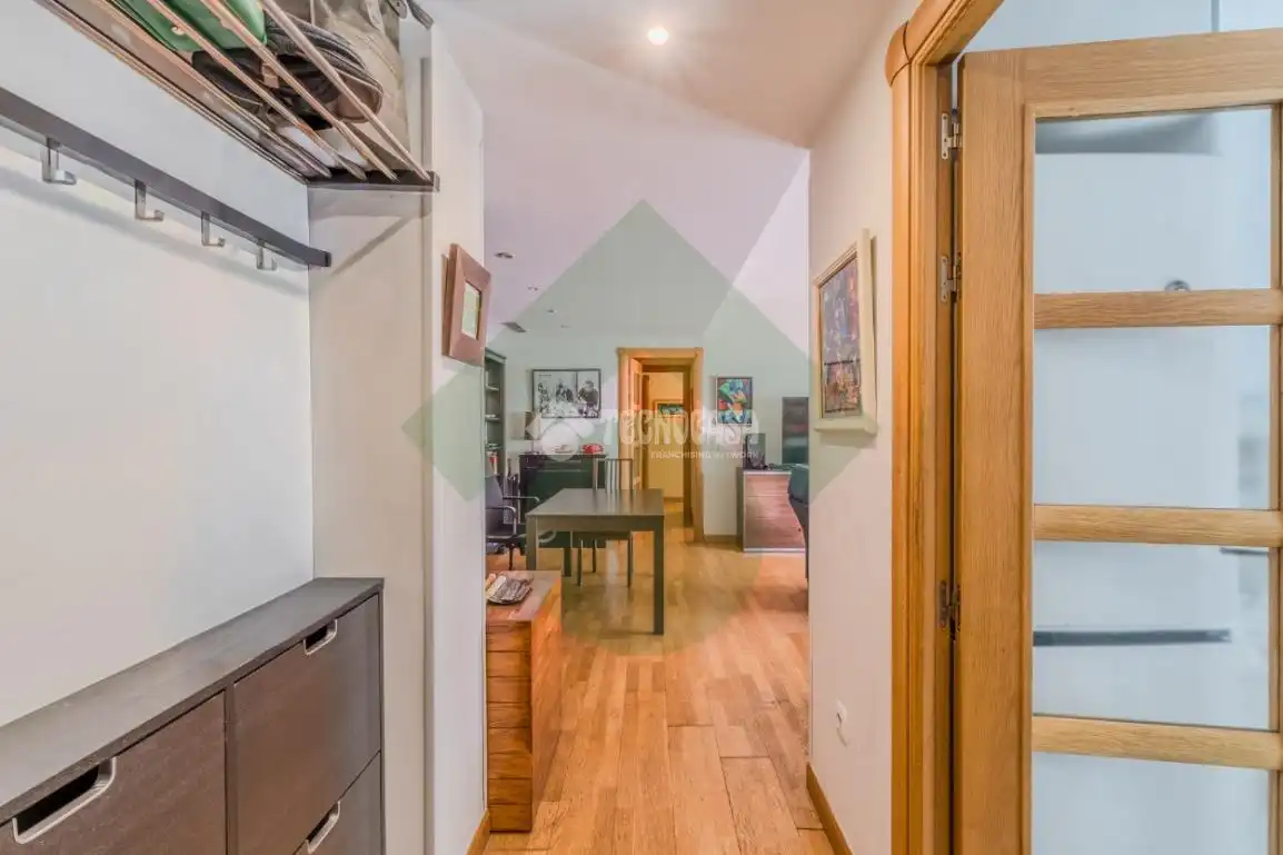 Flat for sale in Madrid  with Air Conditioner, Heating and Terrace