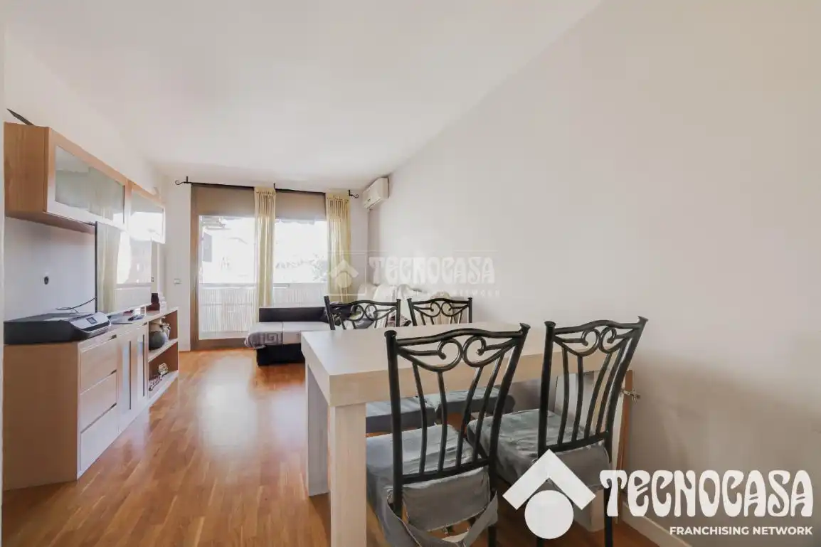 Habitación de Piso en venta en Badalona