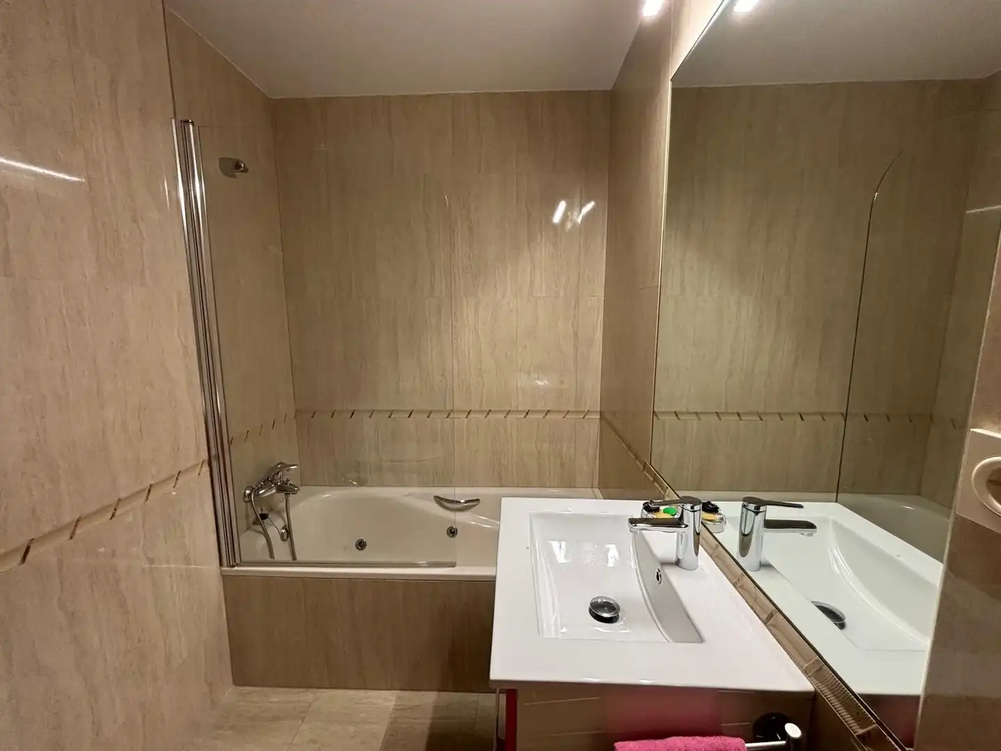 Flat with lift to rent in Calle Periodista Antonio Herrero, imagen 14