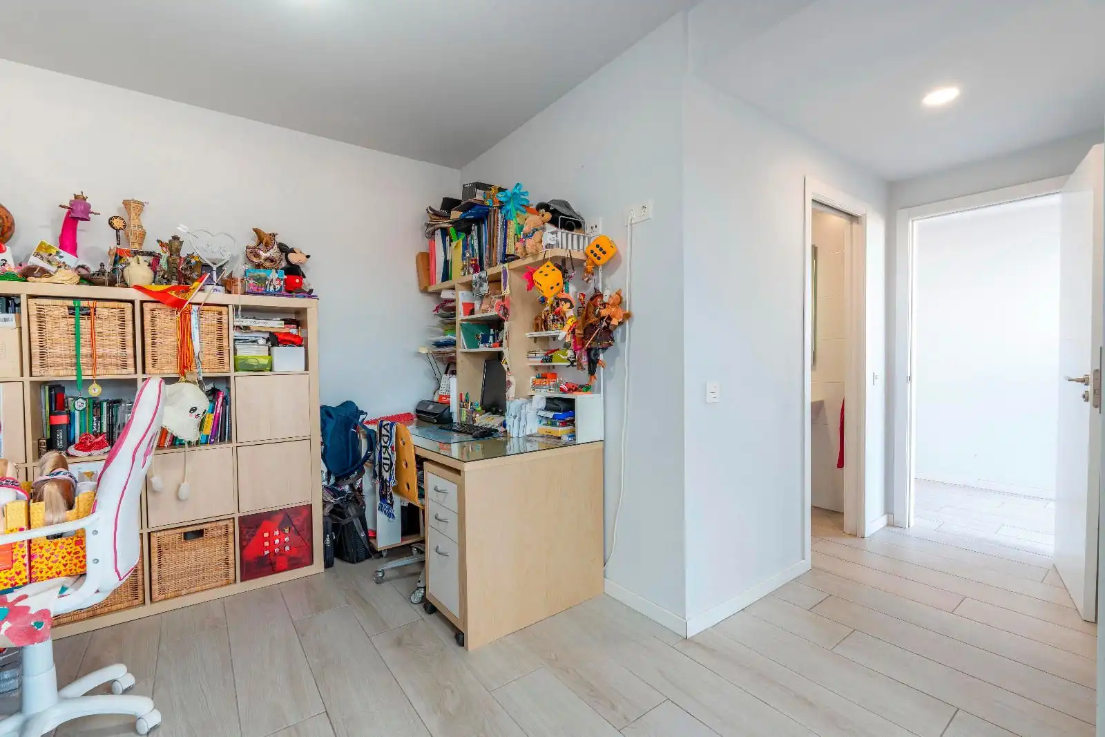 Habitación de Ático en venta en Rivas-Vaciamadrid con Terraza y Piscina comunitaria