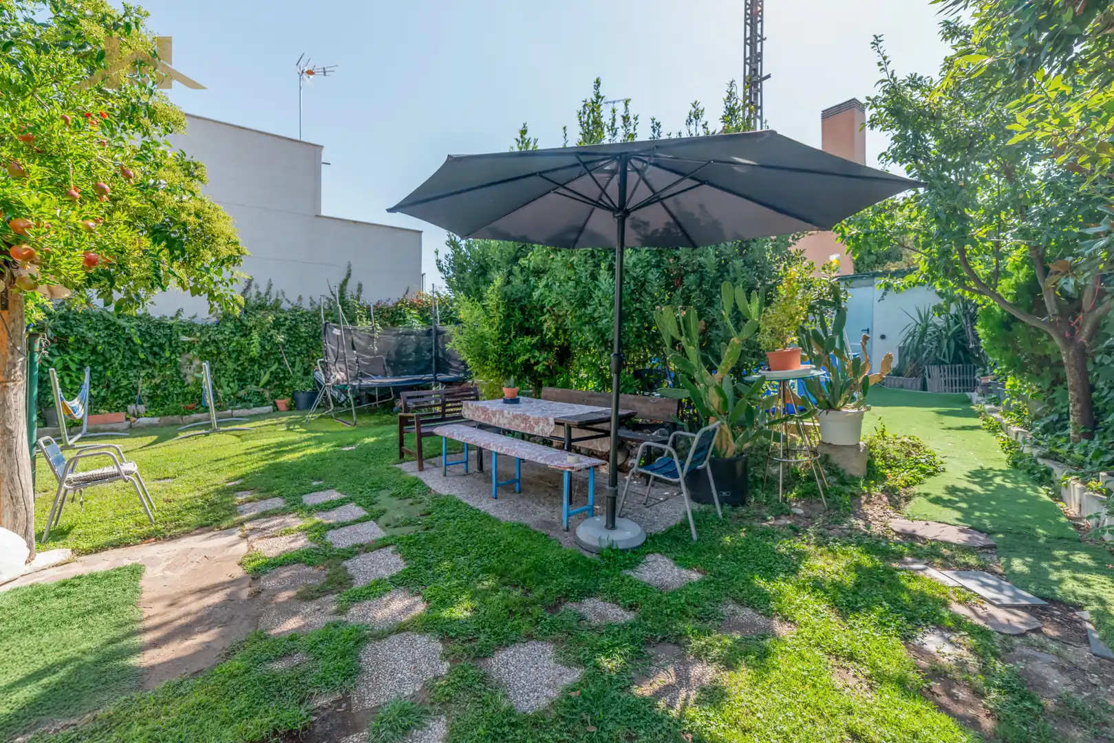 Terraza de Casa o chalet en venta en Madrid con Aire acondicionado, Calefacción y Jardín privado
