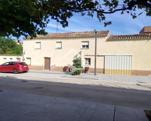 Vista exterior de Casa o xalet en venda en Arrúbal amb Jardí privat