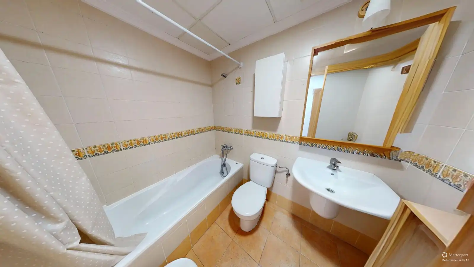 Baño de Piso en venta en El Campello con Aire acondicionado, Calefacción y Terraza