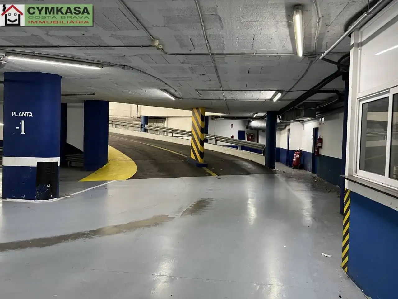 Garatge en venda a Avenida DELS VENTS, 9, Montigalà