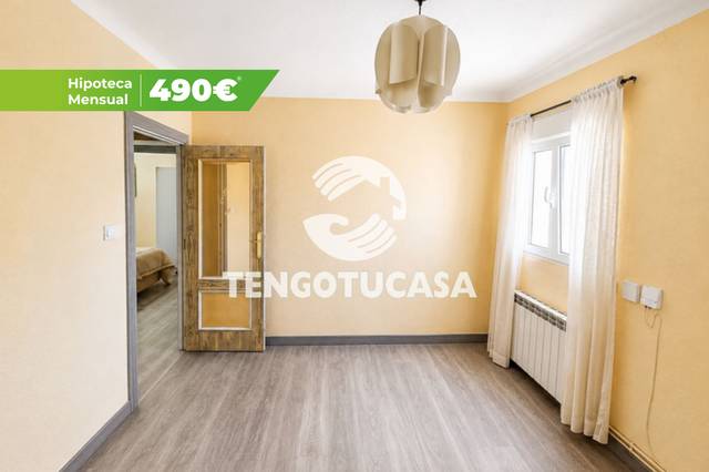 Piso en Venta en Calle Zubieta en Simancas